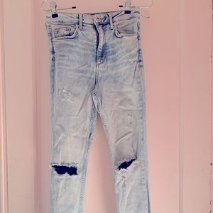 High waisted ripped skinny jeans